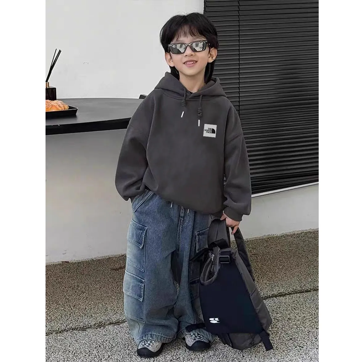 【90-150cm】人気爆発中 大注目 新作登場 ユニーク トレンド  着心地良い パーカー