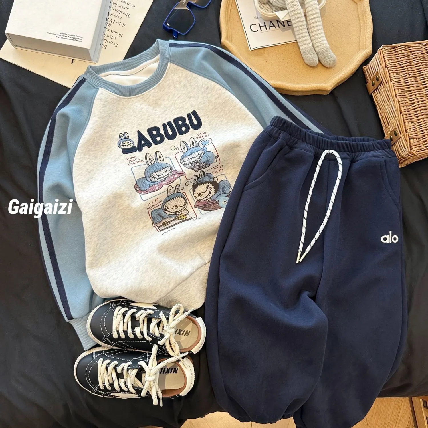 【80-160cm】絶対欲しい！カジュアル 可愛い カートゥーン バイカラー トレーナー