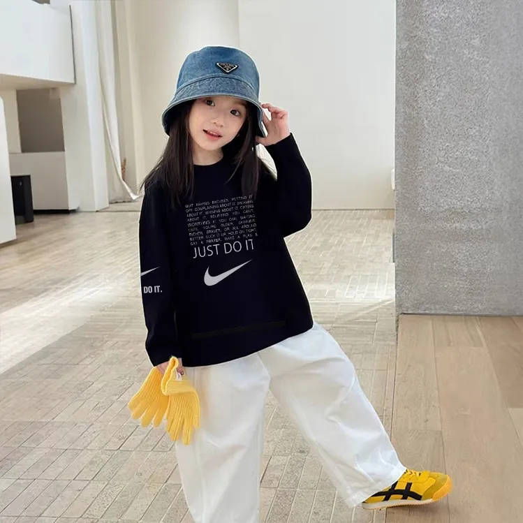 【90-160cm】お気に入り 好感度UP カジュアル フィット感 トレンド  女の子 長袖 Ｔシャツ