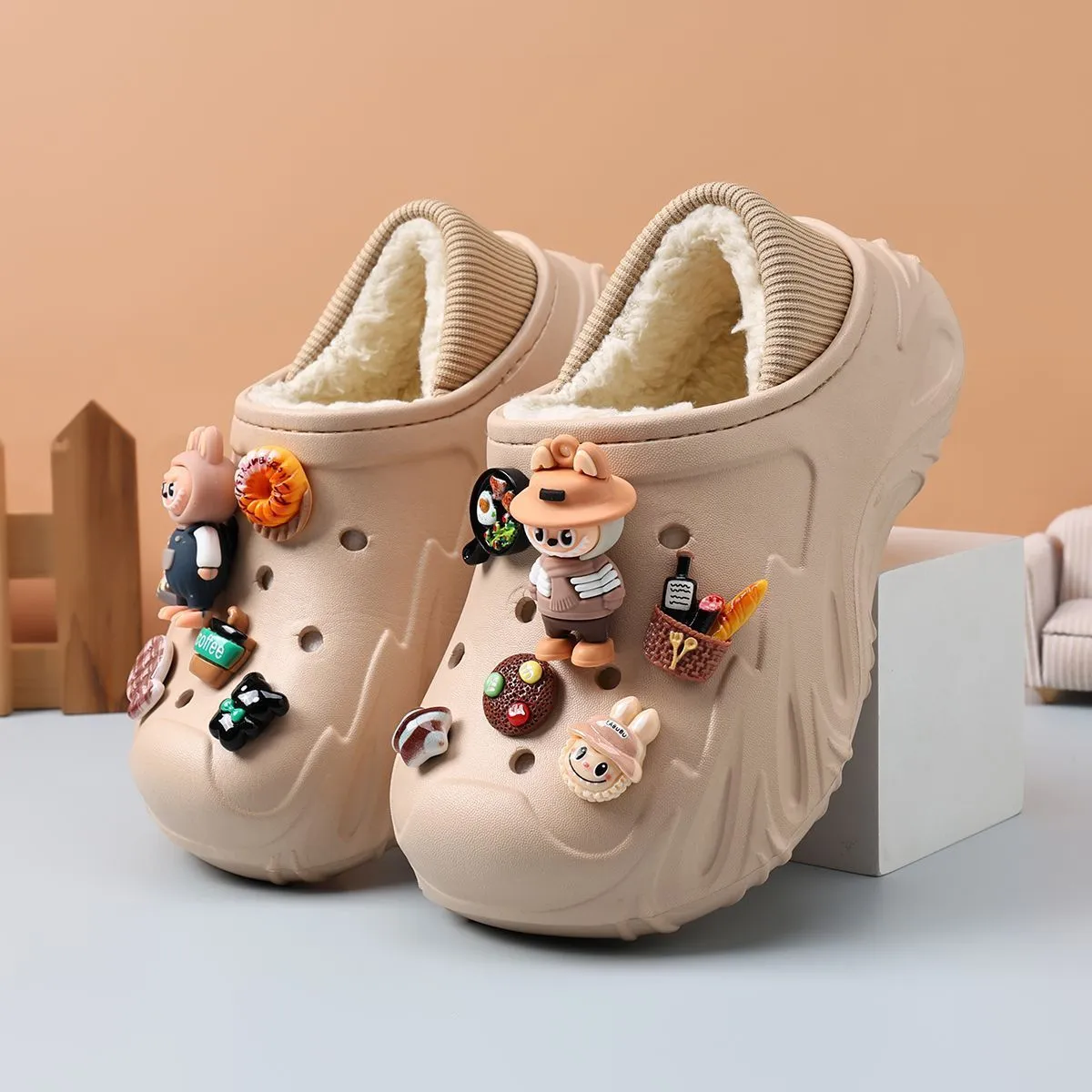 大人気 防寒 可愛い カートゥーン スリッパ