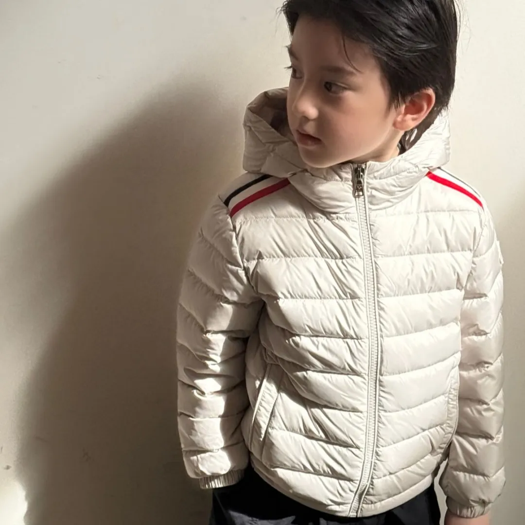 【110-150cm】冬のマストアイテム 軽くて動きやすい シンプル ダウンジャケット