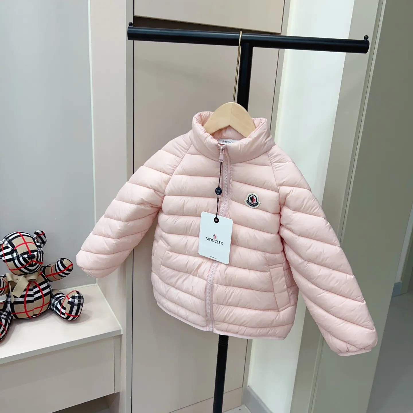 【90-150cm】着回し力抜群 大人気 すっきりシルエット シンプル キッズ ベーシックダウン