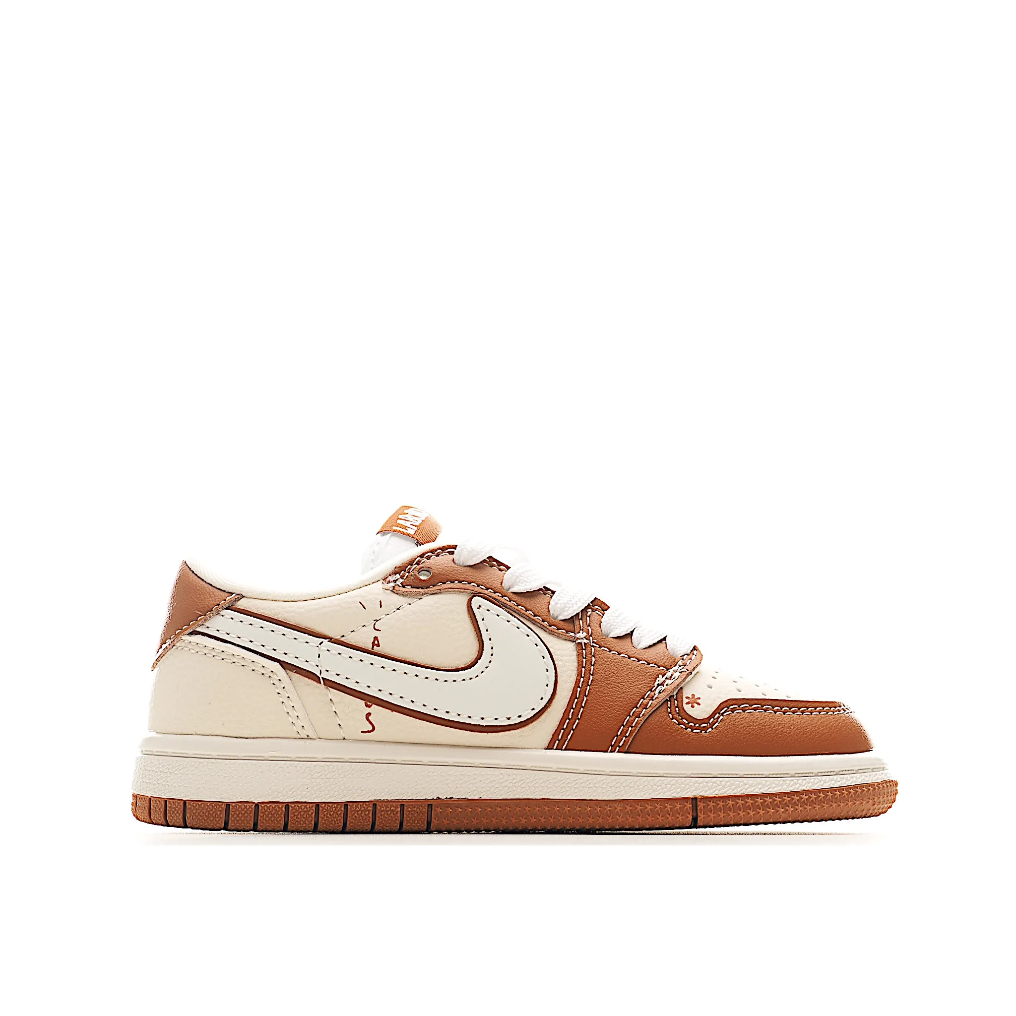 コーデのポイントになる 軽量タイプ カジュアル キッズ スニーカー