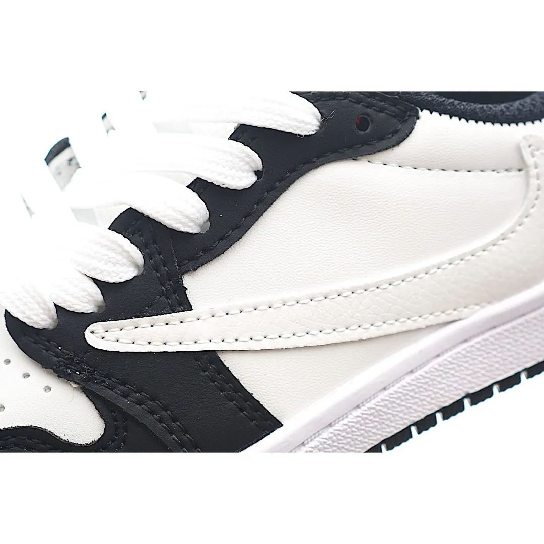 デイリーユースにぴったり シンプル 合わせやすい 軽量 キッズ スニーカー