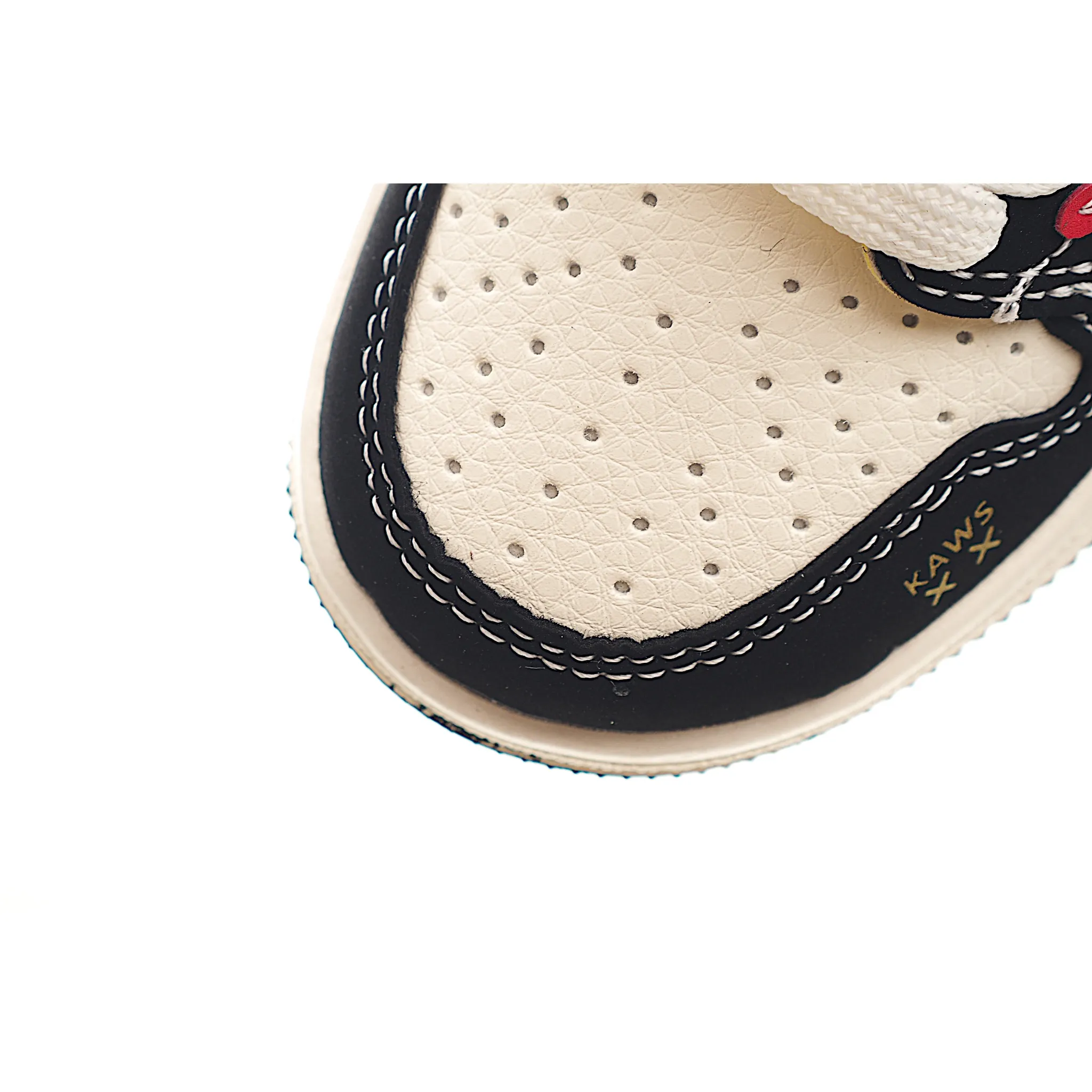 ストリート感満載 カジュアル 通気性抜群 クッション性 キッズ スニーカー