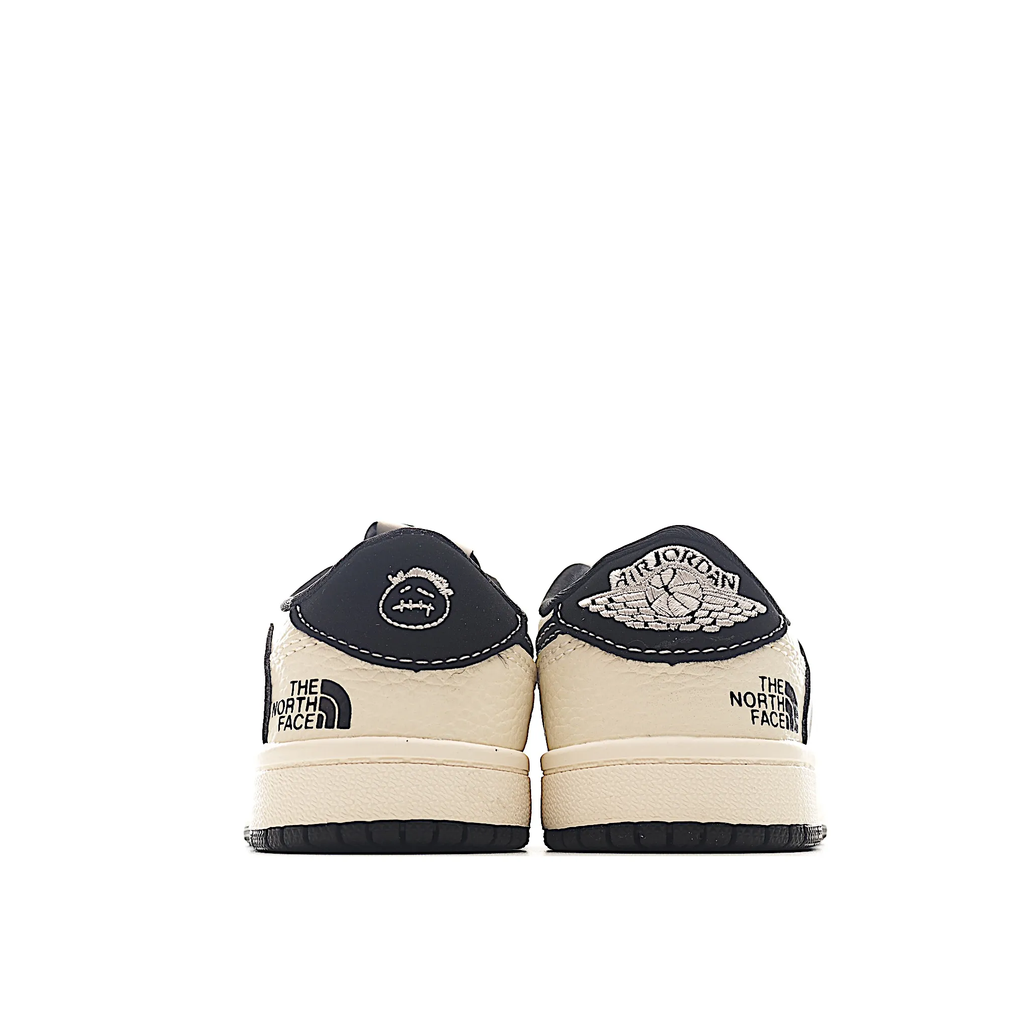 トレンド感たっぷり カジュアル 足にフィットする クッション性 キッズ スニーカー