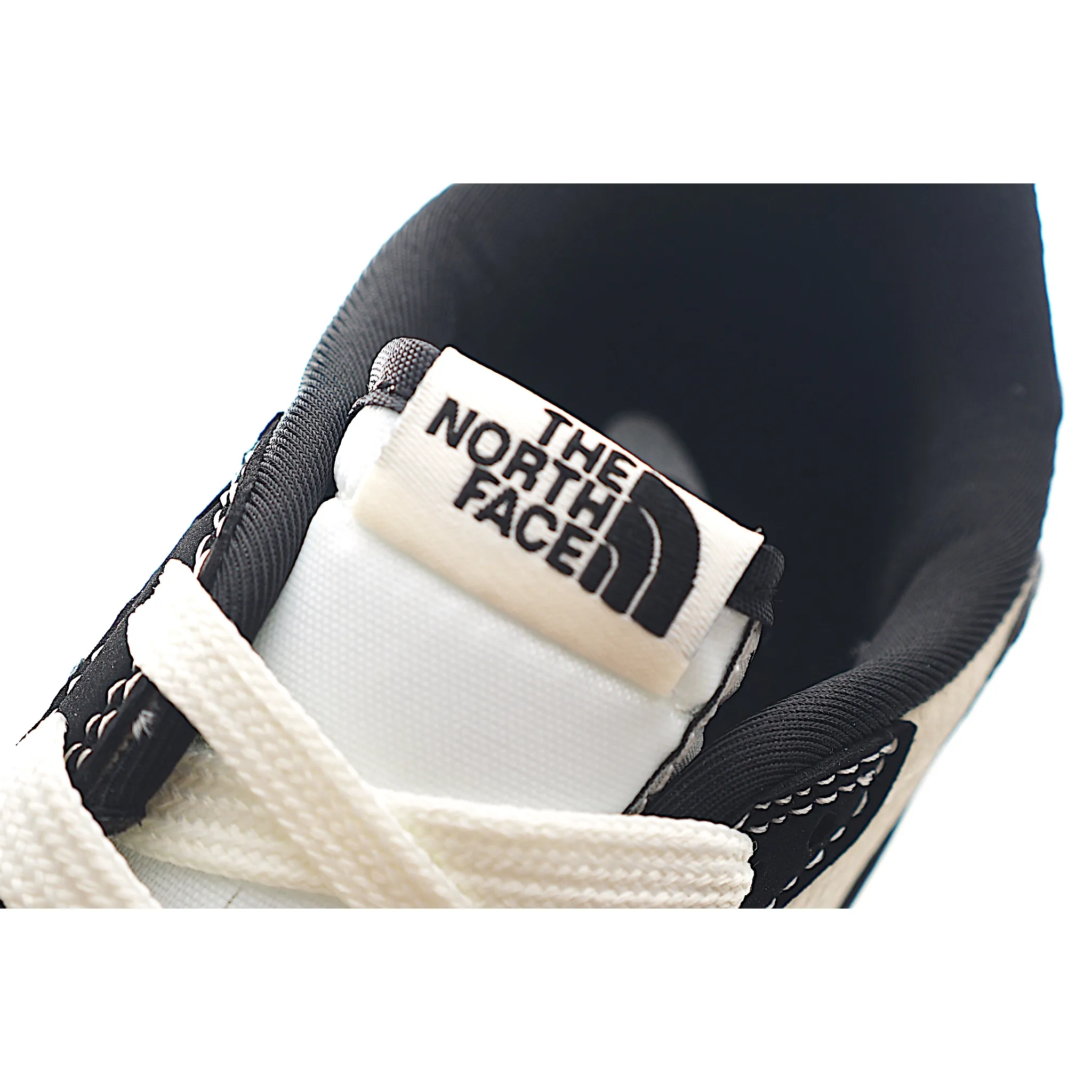 トレンド感たっぷり カジュアル 足にフィットする クッション性 キッズ スニーカー