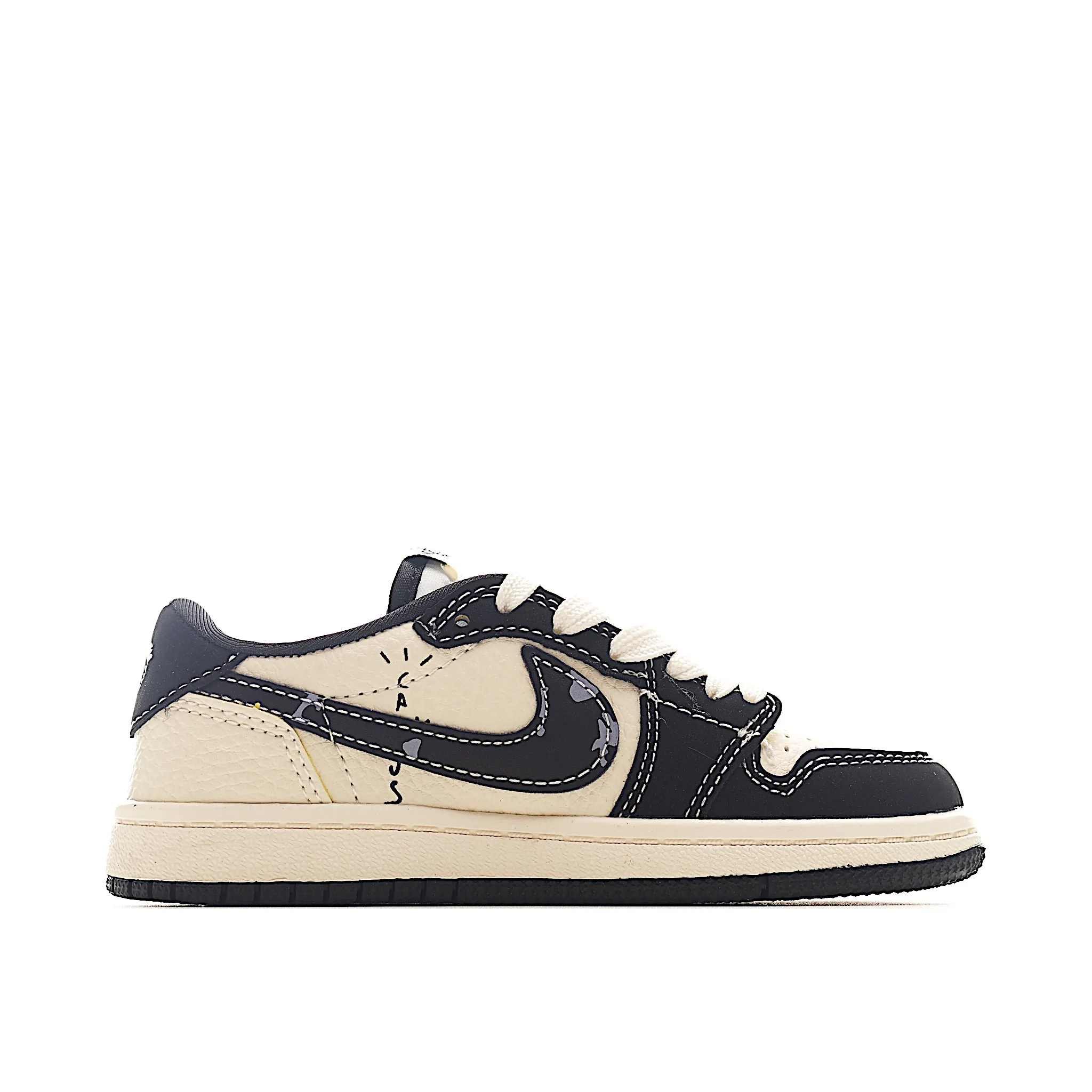 トレンド感たっぷり カジュアル 足にフィットする クッション性 キッズ スニーカー