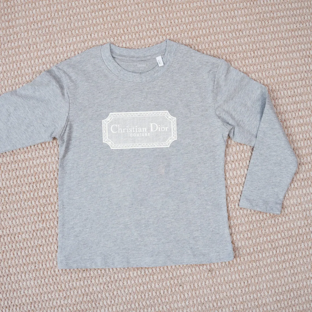 【80-160cm】着回し力抜群 爆売れ中 着心地抜群 カジュアル 合わせやすい 長袖 Ｔシャツ