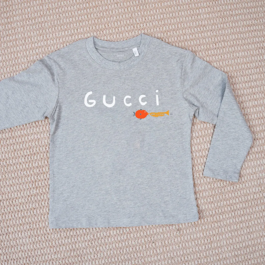 【80-160cm】着回し力抜群 爆売れ中 着心地抜群 カジュアル 合わせやすい 長袖 Ｔシャツ