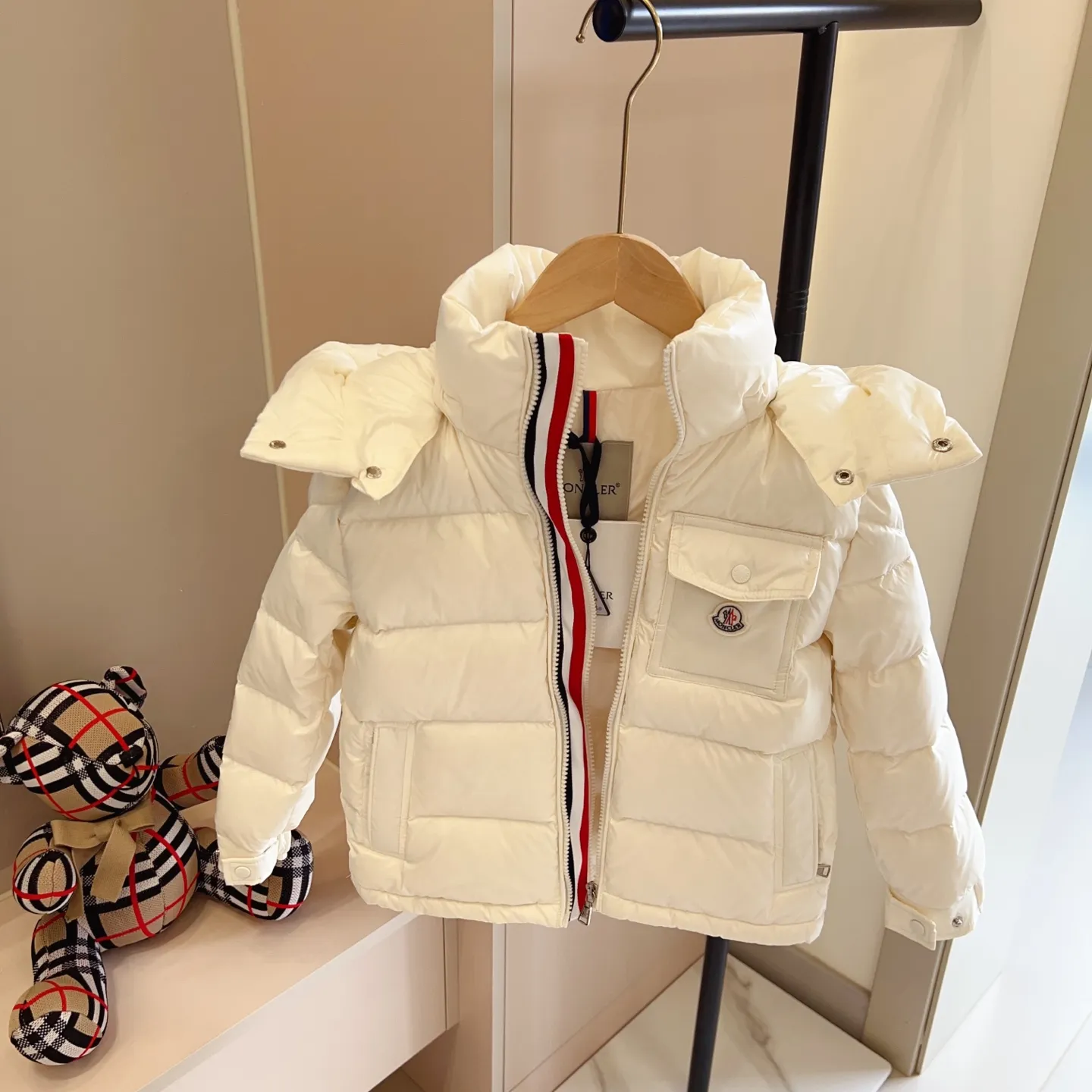 【110-160cm】冬の防寒対策に最適 保温性抜群 動きやすい キッズ ダウンジャケット