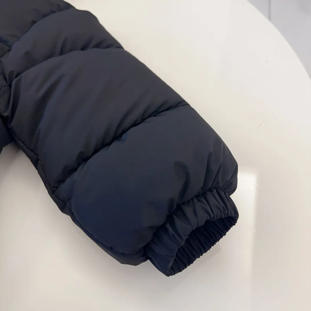 【90-150cm】着回しやすい あったか シンプル 軽量 トレーナー＋パンツセット/中綿アウター