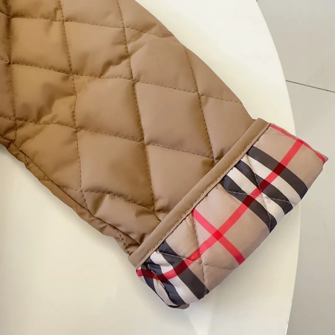 【90-150cm】秋口から春先まで活躍 カジュアル シンプル 軽量 中綿ジャケット