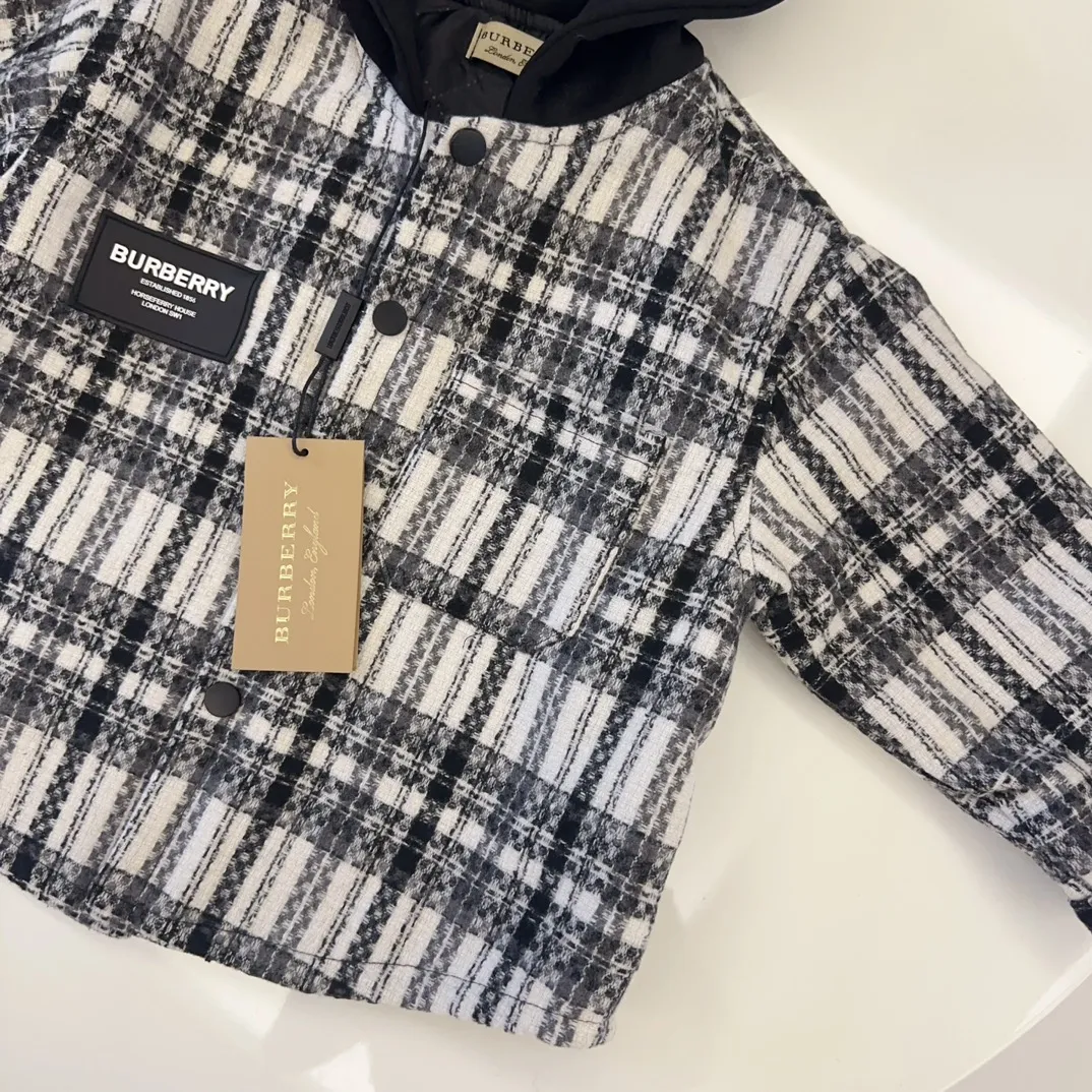 【90-150cm】通園・通学にもぴったり 爆売れ中 カジュアル 軽量 中綿入り ジャケット