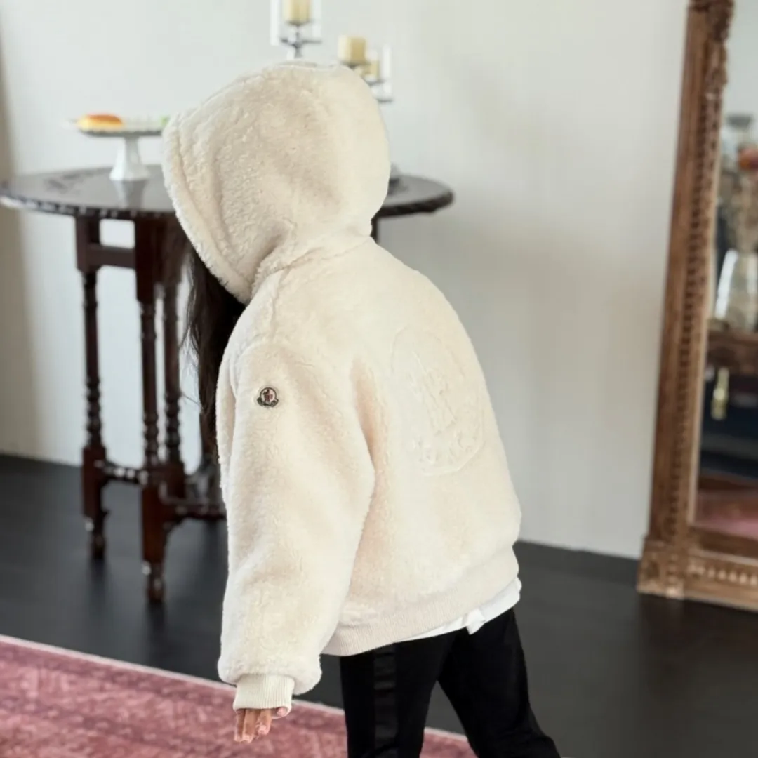 【110-160cm】見た目も着心地もあたたかい ふわふわ 肌ざわり抜群 キッズ もこもこ アウター