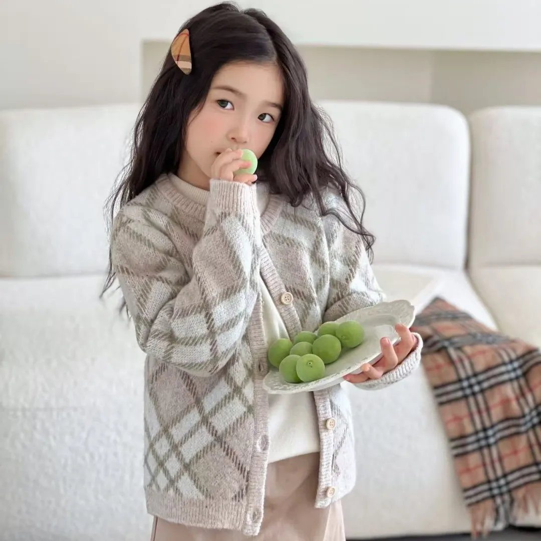 【110-160cm】ママたちに大好評 高品質 定番 シンプル 着心地良い ニット アウター