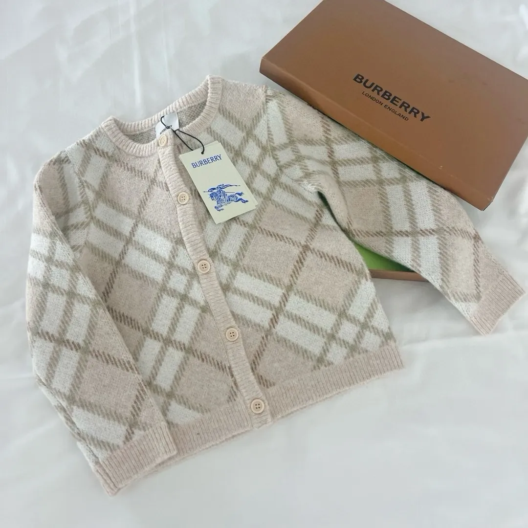 【110-160cm】ママたちに大好評 高品質 定番 シンプル 着心地良い ニット アウター