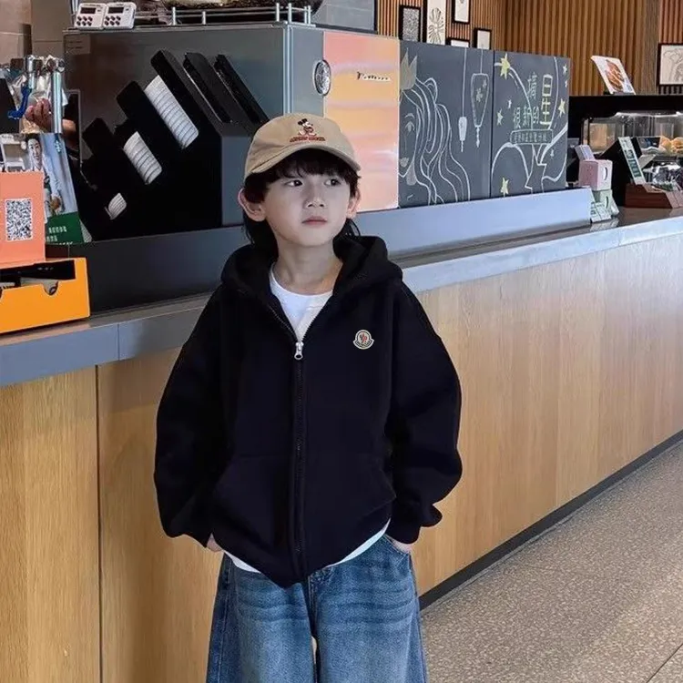 【110-170cm】爆売れ必至 注目度UPカジュアル トレンド  男の子 ジップパーカー