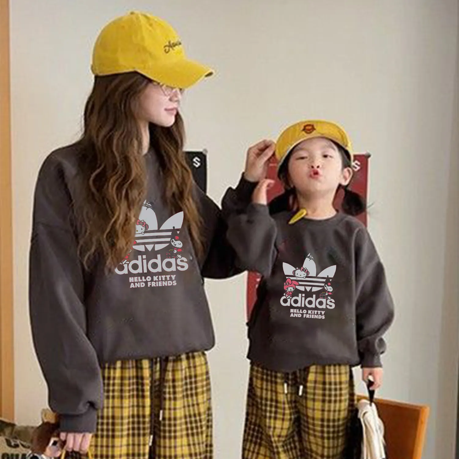 【90-160cm+親サイズ】今季大注目 重ね着しやすいトレーナー カジュアル 着せやすい 長袖 トレーナー