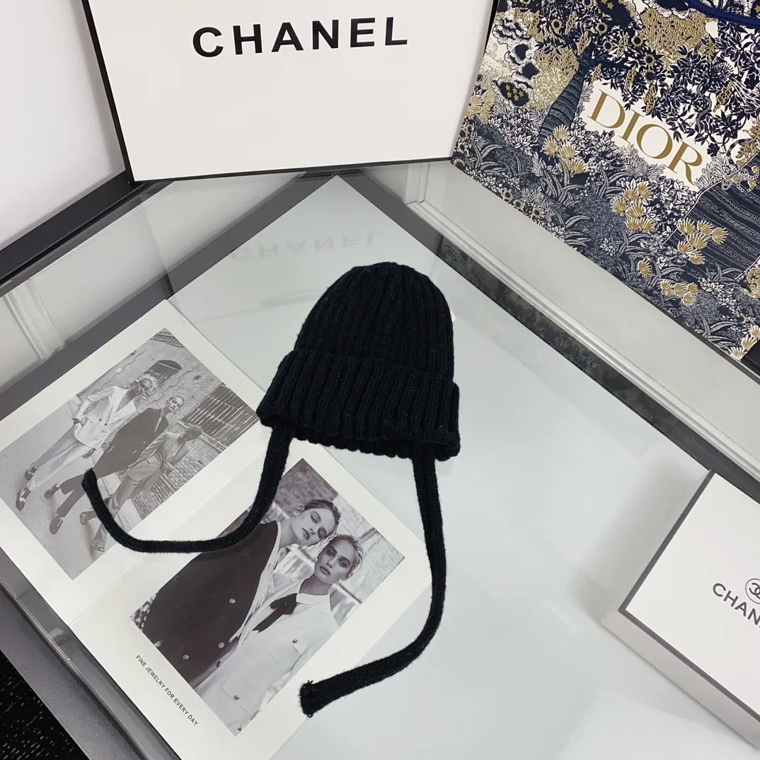 柔らかな肌触り 冬に暖かい 気質いい 可愛い 柔らかい 合わせやすい 帽子