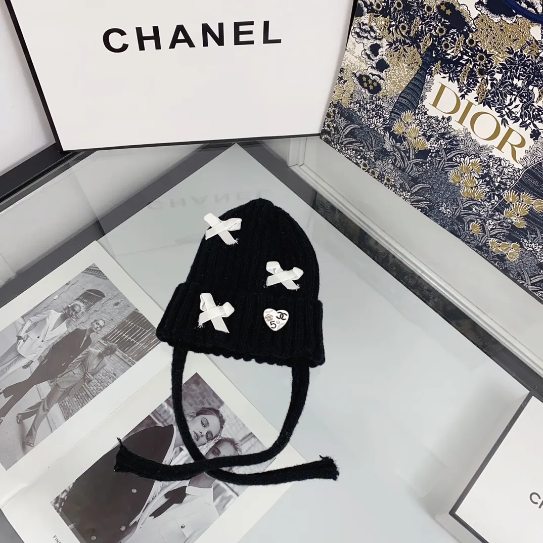 柔らかな肌触り 冬に暖かい 気質いい 可愛い 柔らかい 合わせやすい 帽子