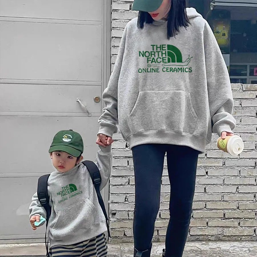 【90-160cm+親サイズ】トレンド感満点 人気のある 気質いい シンプル 着せやすい パーカー