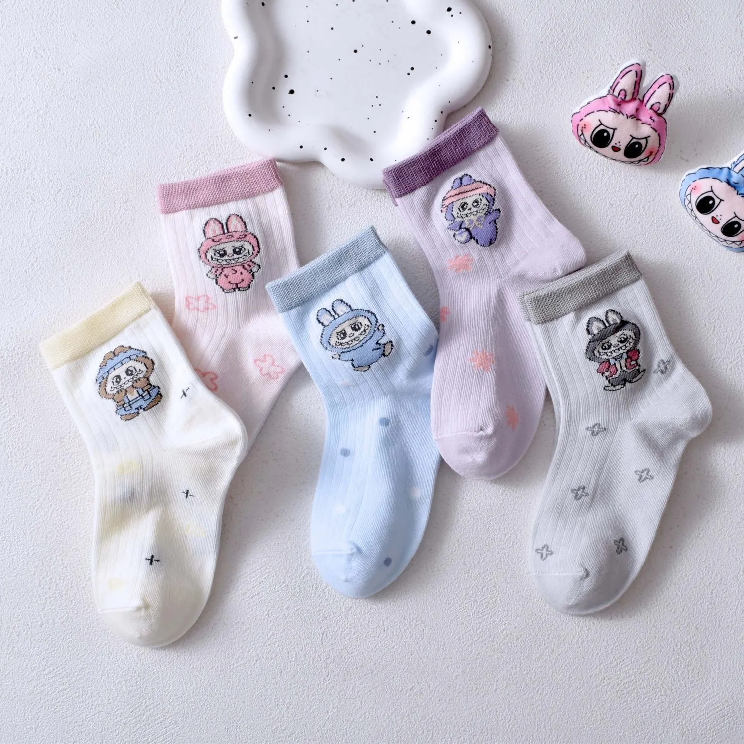 注目度急上昇 トレンド感満点 可愛い 肌触りいい 柔らかい キュート 靴下