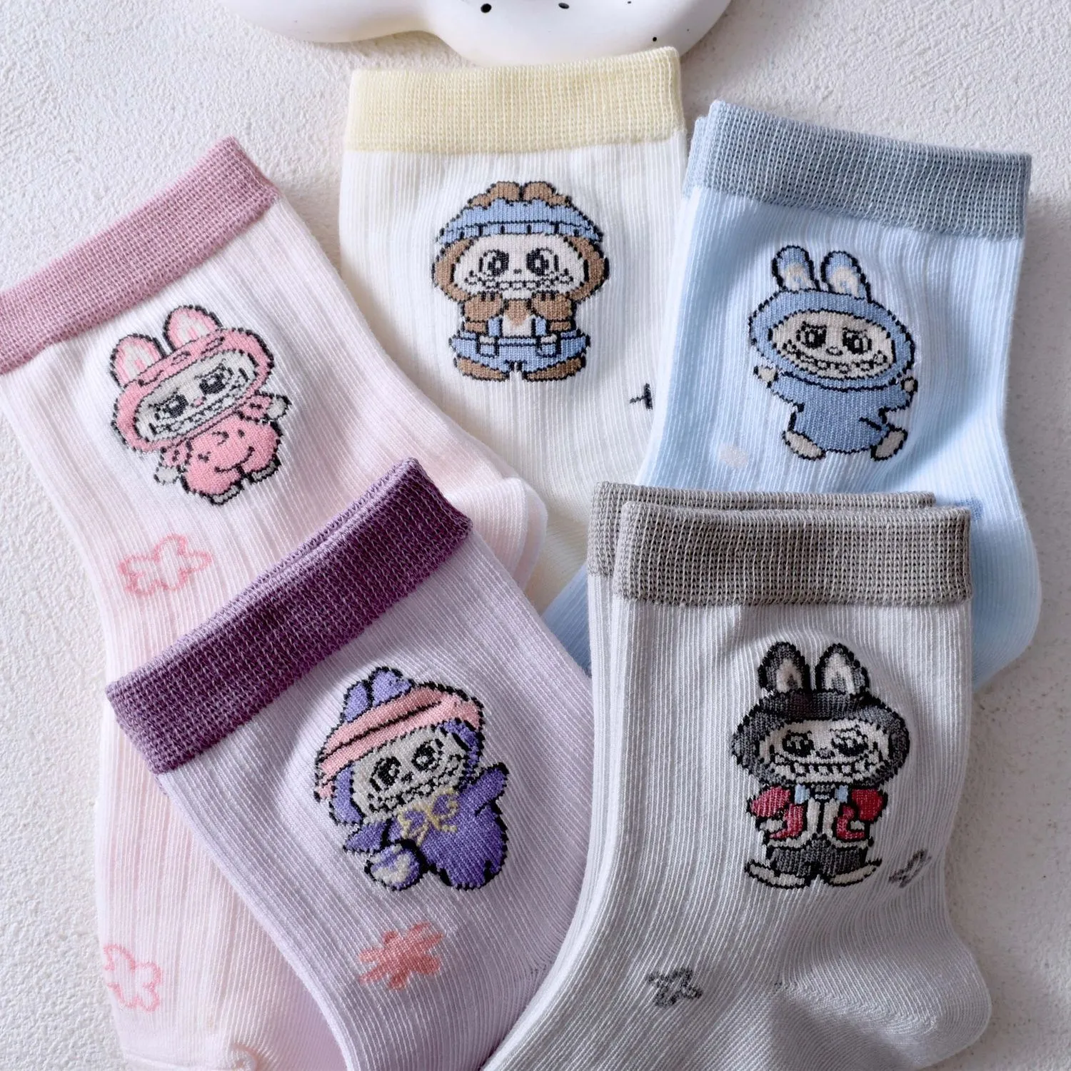 注目度急上昇 トレンド感満点 可愛い 肌触りいい 柔らかい キュート 靴下