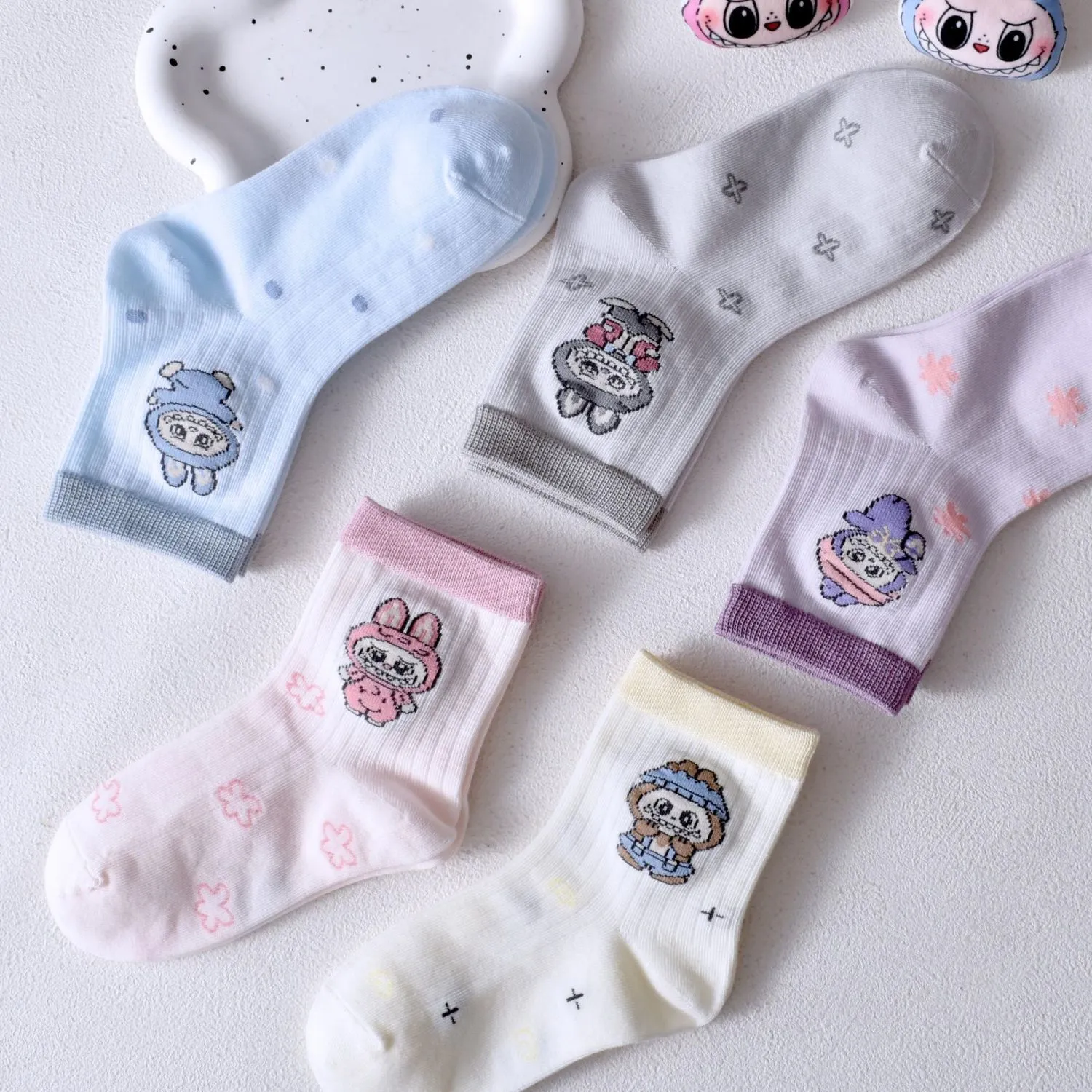 注目度急上昇 トレンド感満点 可愛い 肌触りいい 柔らかい キュート 靴下