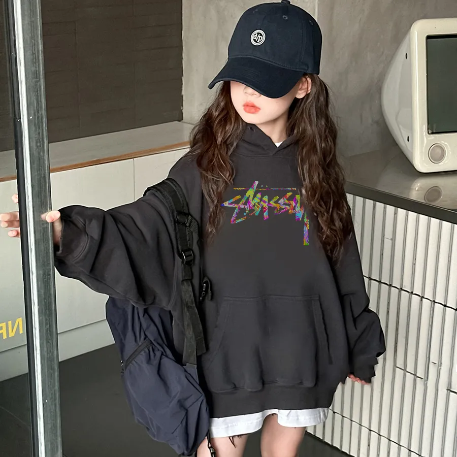 【90-160cm】すっきりした印象 トレンド感満点 おしゃれ カジュアル 着せやすい 女の子 パーカー