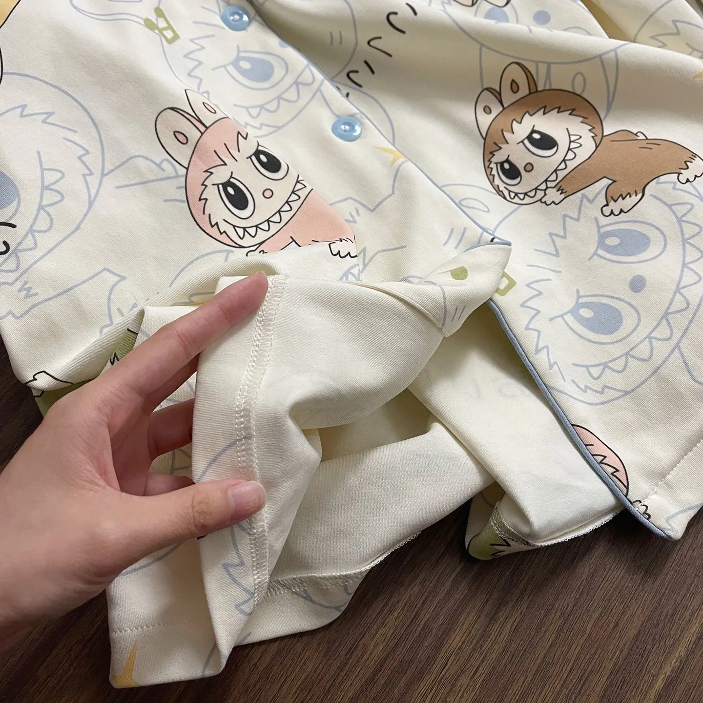 【110-170cm】優しい色合い 人気キャラプリント 柔らかな肌触り 着せやすい パジャマ