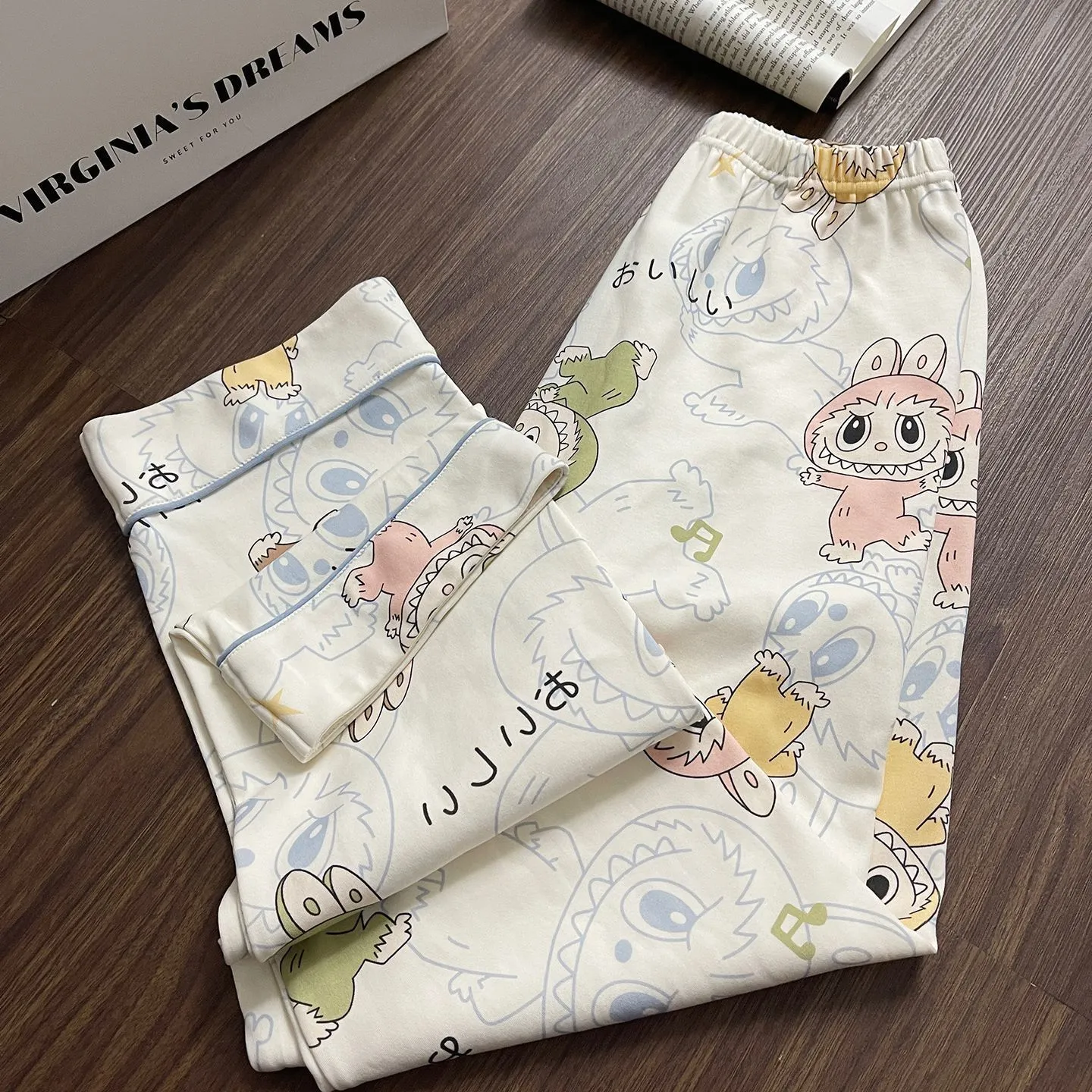 【110-170cm】優しい色合い 人気キャラプリント 柔らかな肌触り 着せやすい パジャマ