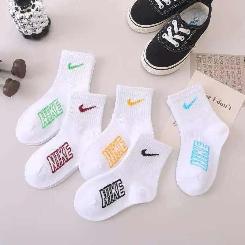 今売れてます 注文殺到中 トレンド感満点 肌触りいい 人気筋 靴下