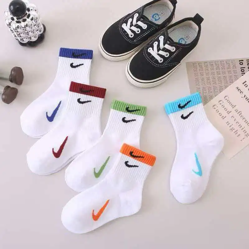 今売れてます 注文殺到中 トレンド感満点 肌触りいい 人気筋 靴下