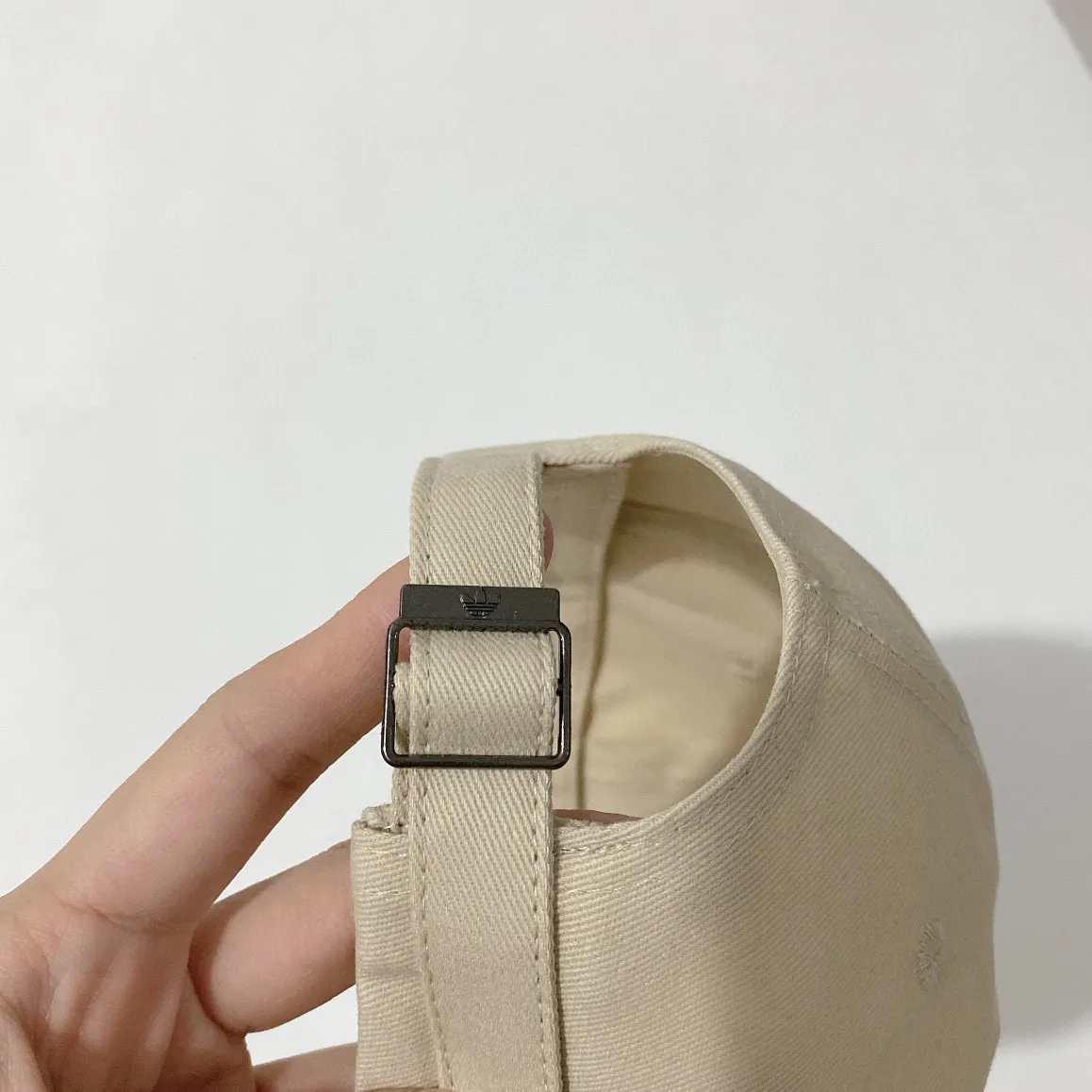 【フリー】オシャレ度UP 可愛さ満点 トレンド感満載 多色選べる 帽子