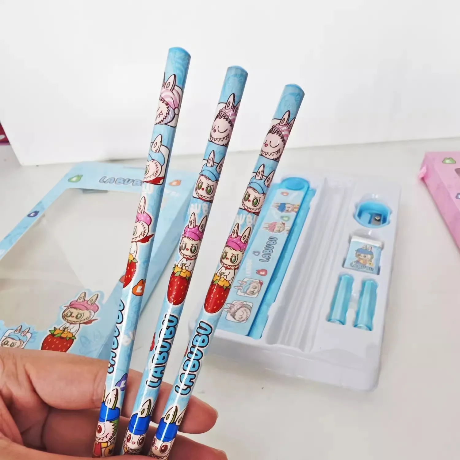 贈り物に最適 ギフトボックス かわいい 文具小物入り 文房具セット