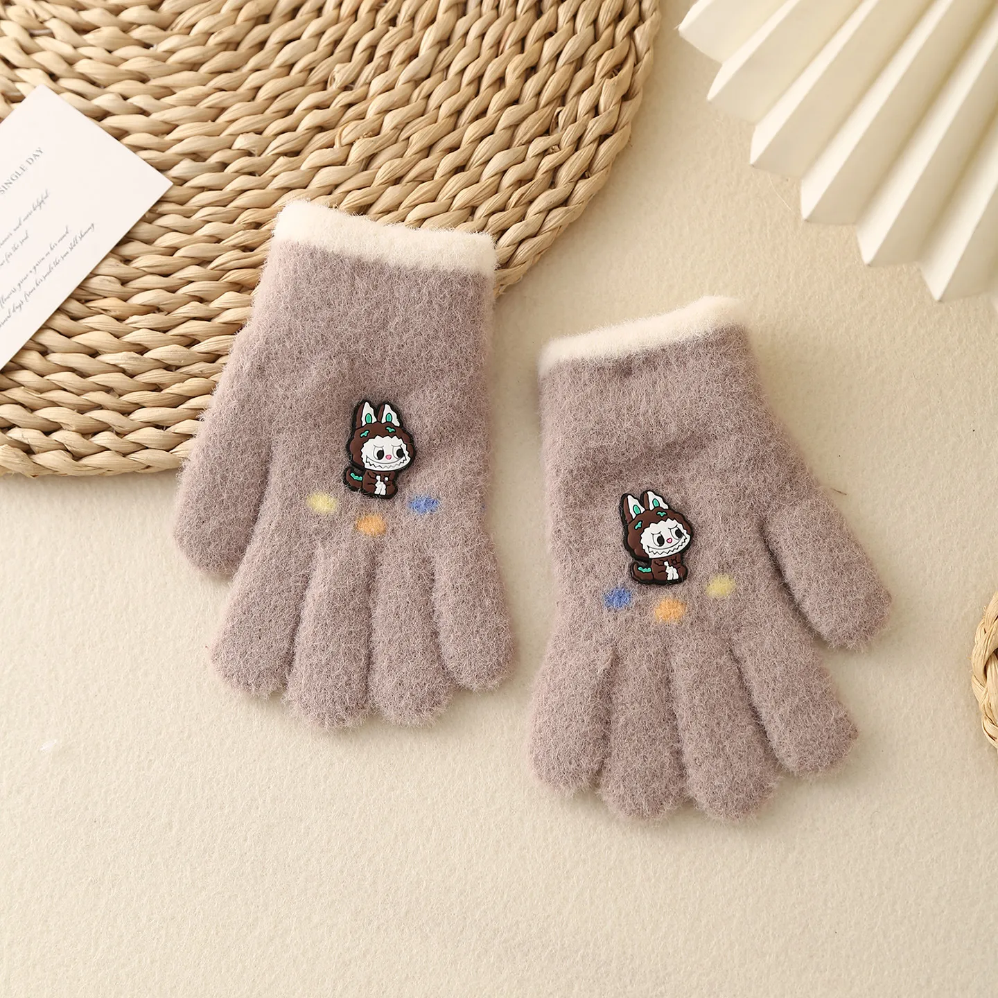 人気アイテム 可愛い ふわふわ あったか 寒さ対策 肌触りが良い キッズ 手袋