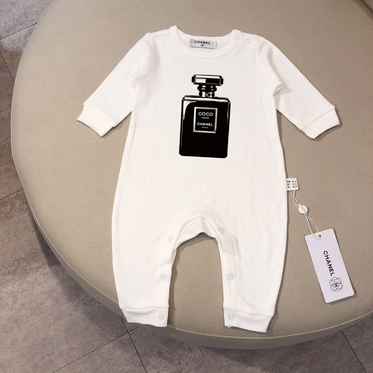 【52-90cm】肌ざわり抜群 今季大注目 絶対可愛い カジュアル 着せやすい ベビー服 ロンパース