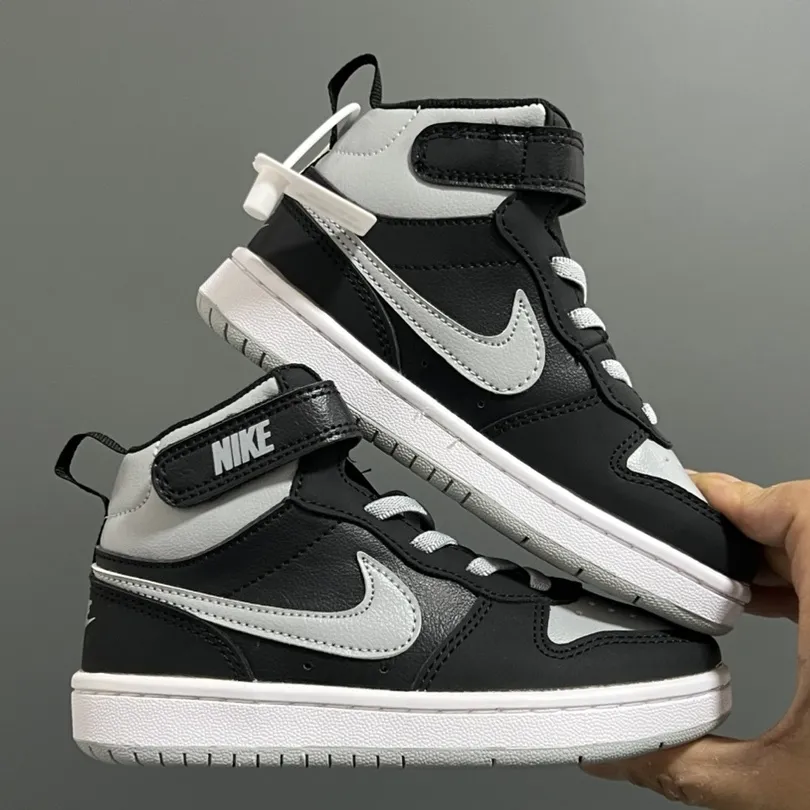 【22-37】運動キッズに最適 デイリーに大活躍 歩きやすい 多色展開 履きやすい スニーカー