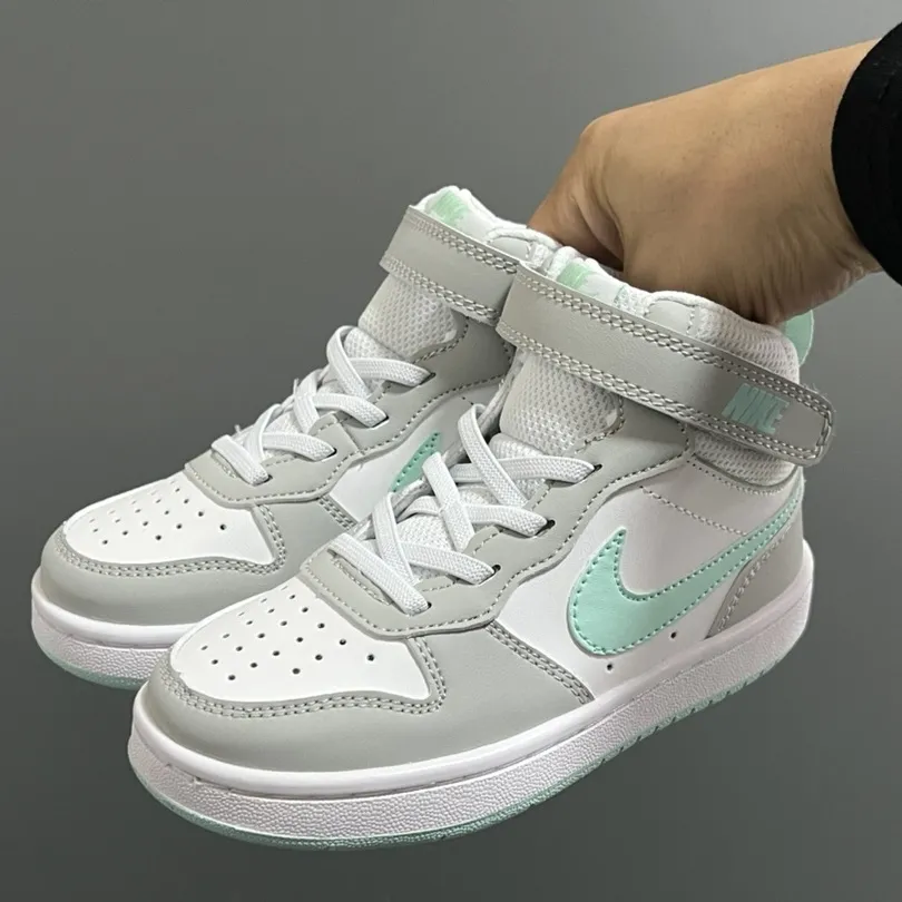 【22-37】運動キッズに最適 デイリーに大活躍 歩きやすい 多色展開 履きやすい スニーカー