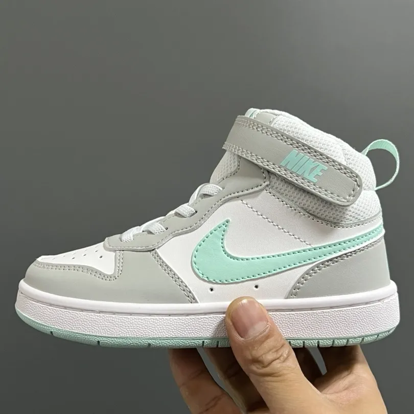 【22-37】運動キッズに最適 デイリーに大活躍 歩きやすい 多色展開 履きやすい スニーカー