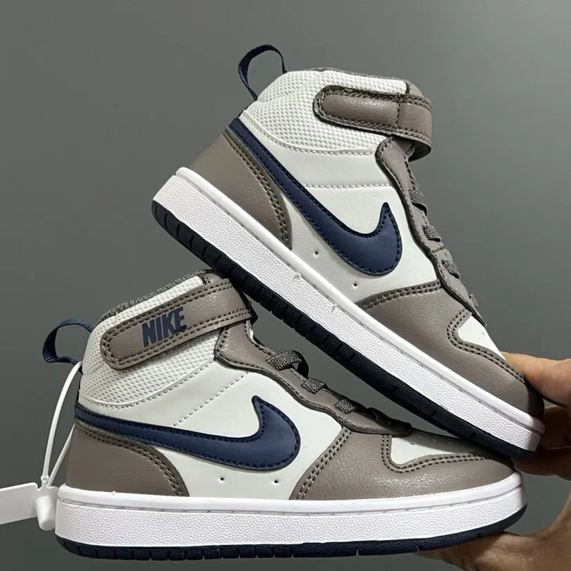 【22-37】運動キッズに最適 デイリーに大活躍 歩きやすい 多色展開 履きやすい スニーカー