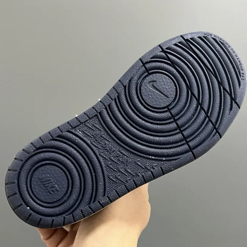 【22-37】運動キッズに最適 デイリーに大活躍 歩きやすい 多色展開 履きやすい スニーカー