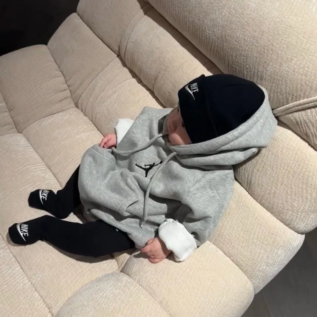 【66-90cm】人気爆発中 売れ筋 カジュアル 肌触り良い ベビー フード付き ロンパース