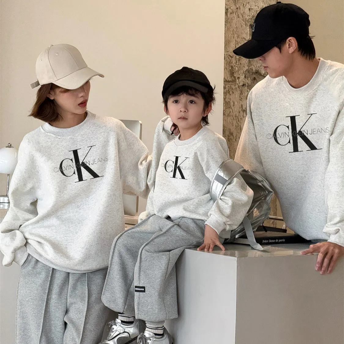 【90-160cm+親サイズ】コンフォート感抜群 大活躍 シンプル 合わせやすい 親子ペア トレーナー