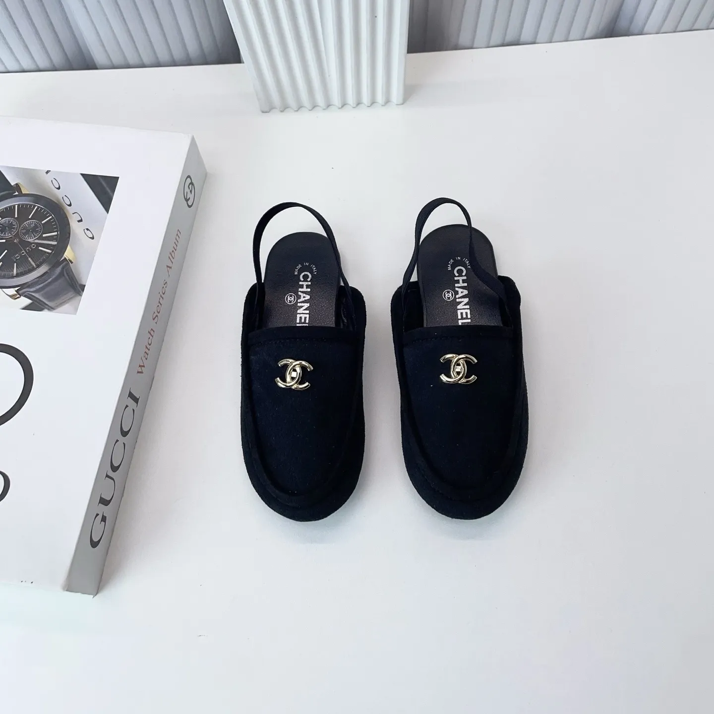 【26-35】目を引くデザイン 二色選べる 韓国風デザイン 元気いっぱい 履き心地抜群 簡単デザイン スリッパ