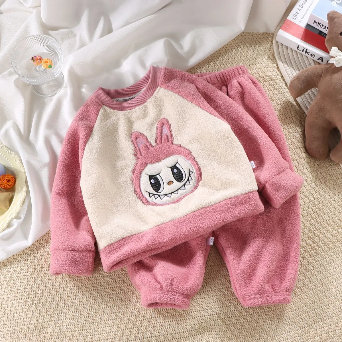 【73-150cm】爆売れ必至 大人気 キャラクター あったか もこもこ ルームウェア