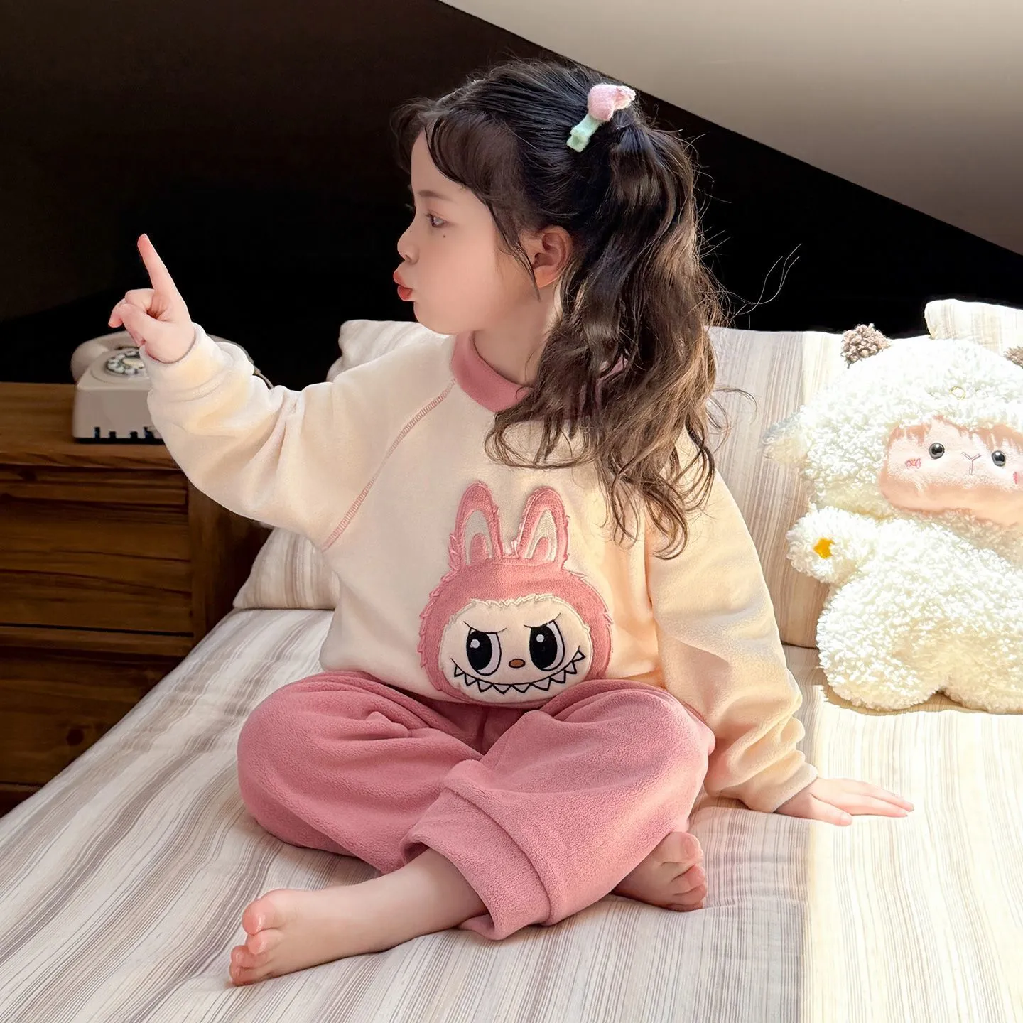 【90-140cm】これを逃す手はない おしゃれ度UP 可愛い 着心地抜群 女の子 ルームウェア