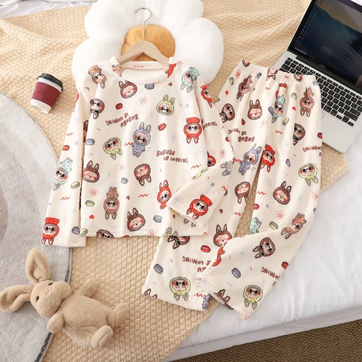 【80-155cm】お気に入り 絶対欲しい 可愛い キャラクター ふわふわ キッズ ルームウェア