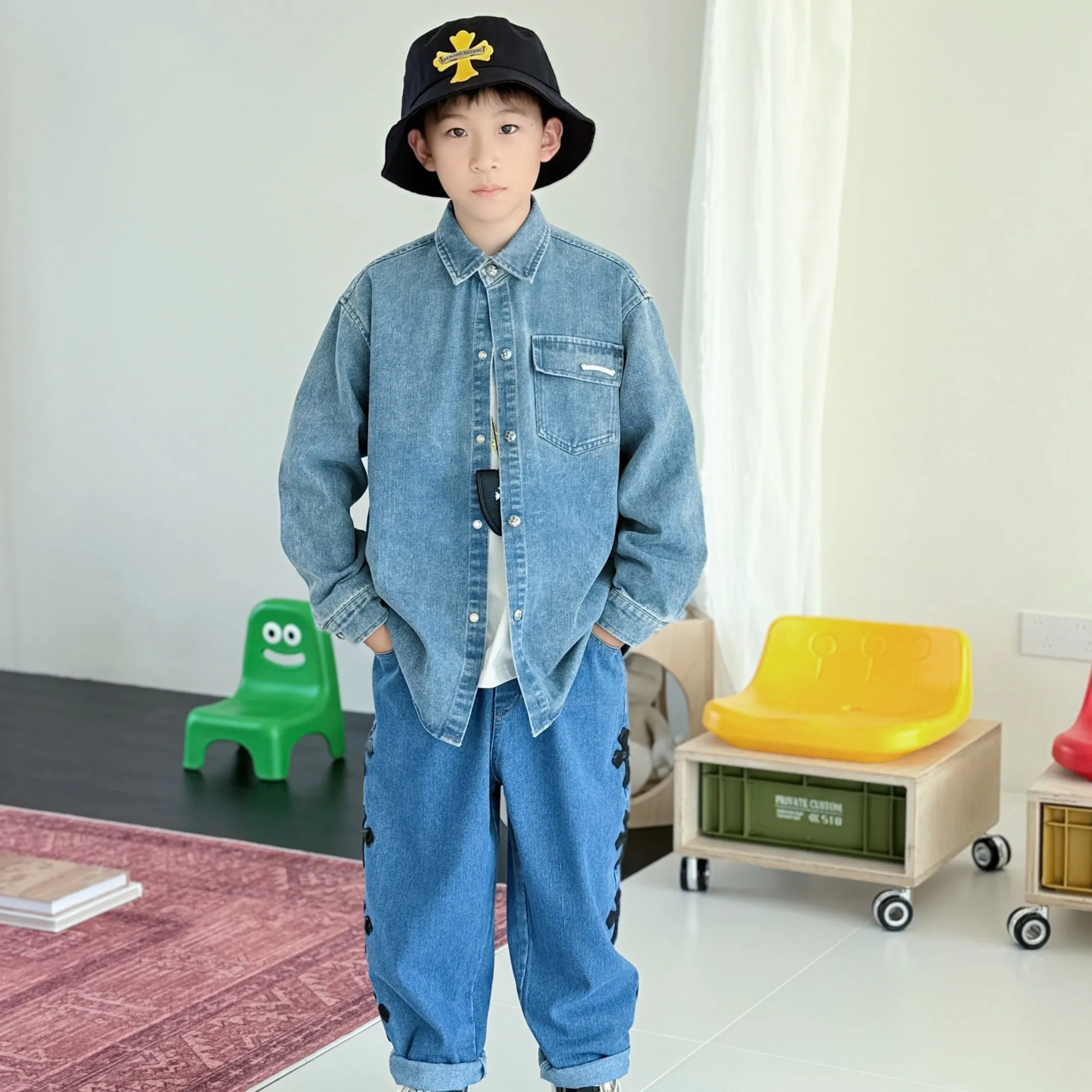 【110-160cm】季節感たっぷり モード感のある 上品ナチュラル 合わせやすい デニム素材 アウター ジーンズ